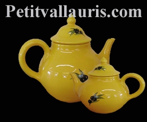 TEAPOT PROVENCAL COLOR WITH BLACK OLIVES DECOR