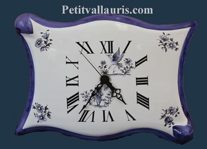 HORLOGE FAIENCE MODELE PARCHEMIN DECOR TRADITION MOUSTIERS B