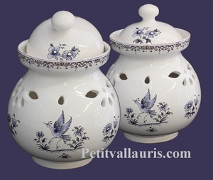 GARLIC POT BLUE OLD MOUSTIERS TRADITION DECORATION