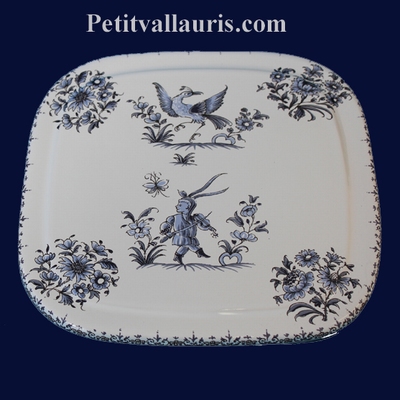 BELOW DISH OLD MOUSTIERS BLUE TRADITION DECORATION