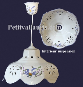 SUSPENSION CERAMIQUE MODELE FACETTE DECOR FLEURS BLEUES