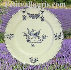 PLATE LOUIS XV MODEL MOUSTIERS BLUE DECO 21,5 CM DIAMETER