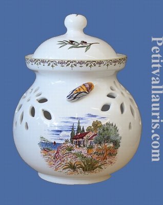 ONIONS POT PROVENCE LANDSCAPE DECOR WITH CICADAS