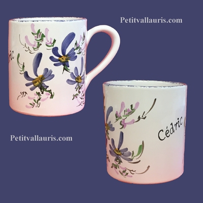 CHOPE-MUG EN CERAMIQUE DECOR FLEURS BLEUES PERSONNALISABLE