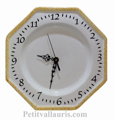 HORLOGE EN CERAMIQUE OCTOGONALE BLANCHE BORD OCRE JAUNE