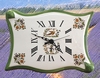 HORLOGE FAIENCE MODELE PARCHEMIN DECOR TRADITION MOUSTIERS P