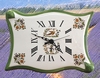 HORLOGE FAIENCE MODELE PARCHEMIN DECOR TRADITION MOUSTIERS P 