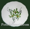 STYLE DISH BELOW GREEN  FLOWERS DECORATION 